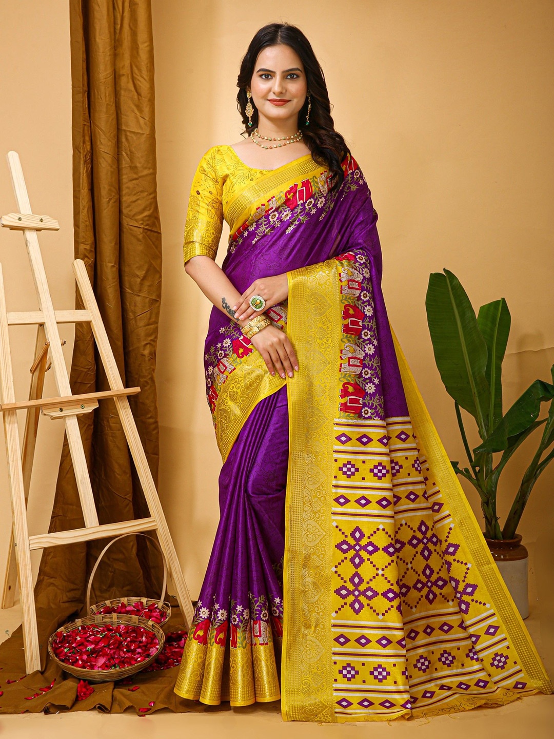 

LeeliPeeri Designer Floral Printed Woven Design Zari Saree, Purple