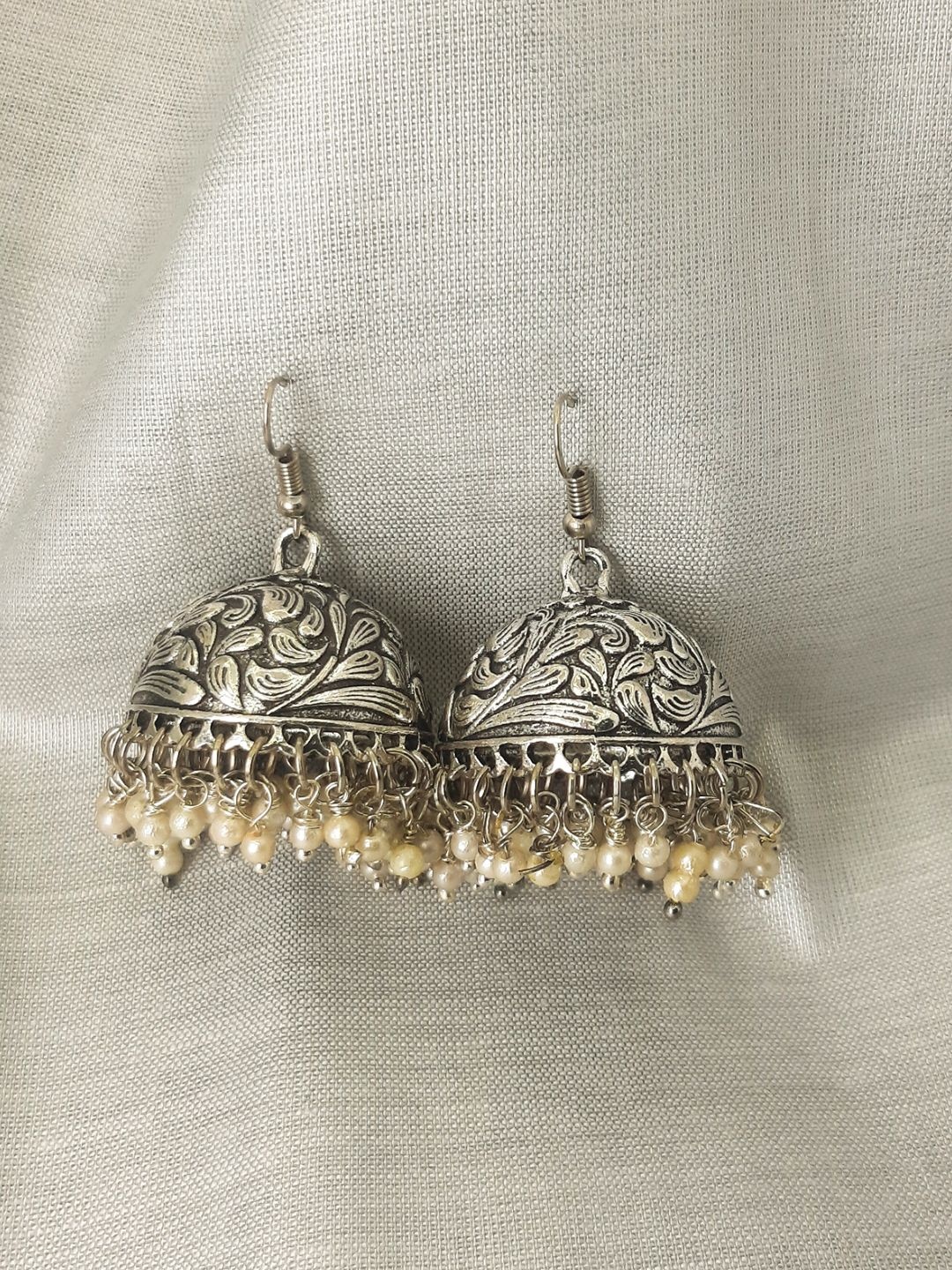 

HOPMEE Classic Jhumkas Earrings, Silver