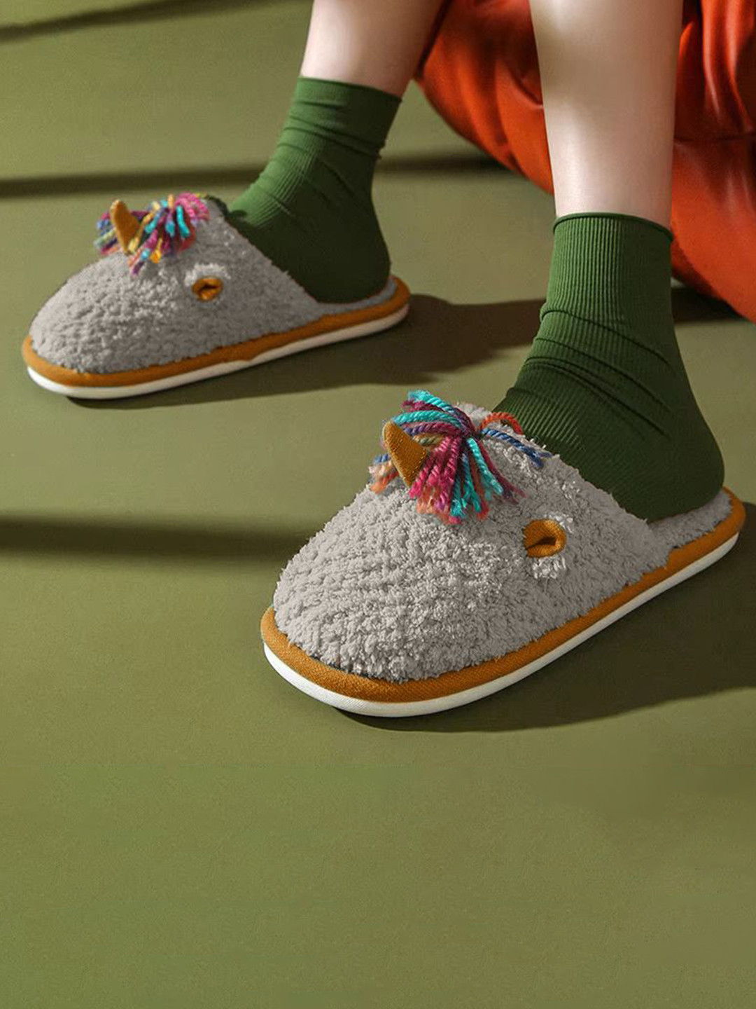 

glitchez Women Room Slippers, Grey