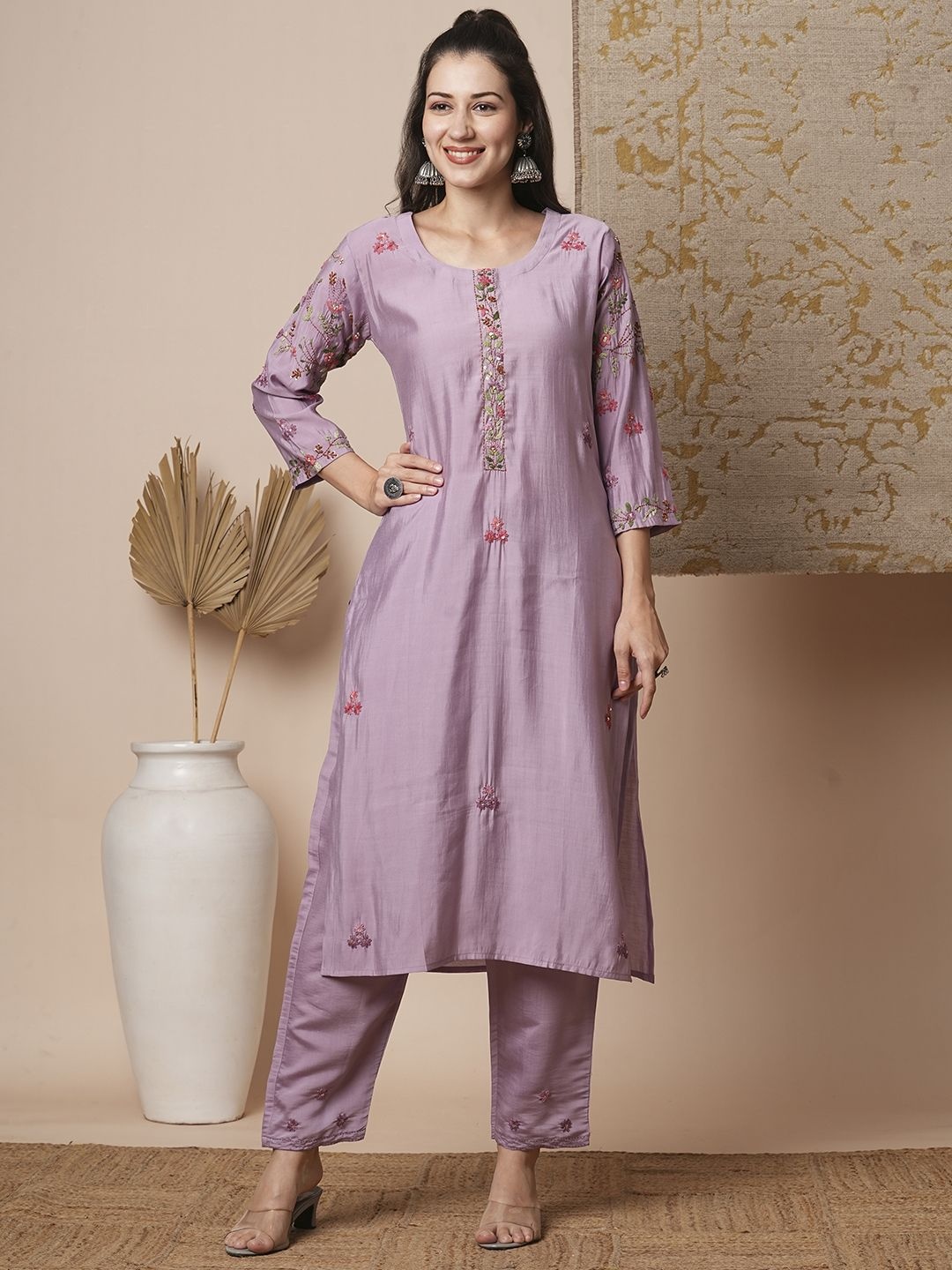 

FASHOR Silk Blend Floral Embroidered Kurta with Trousers, Lavender