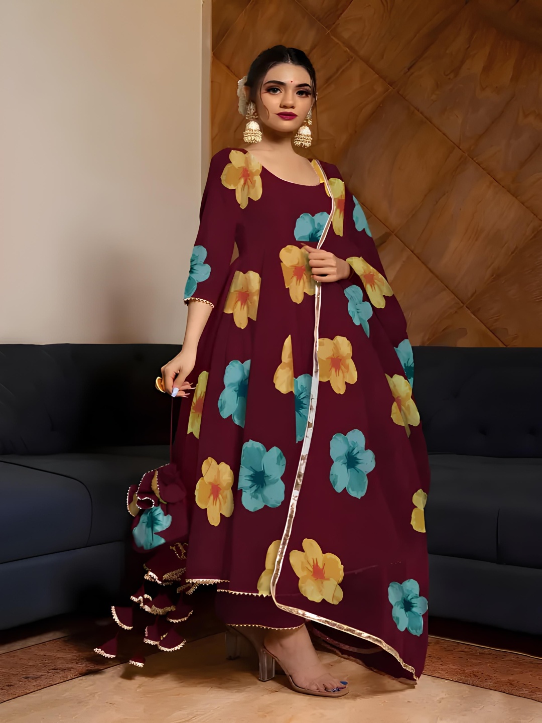 

KHODALCREATIN Women Floral Printed Regular Gotta Patti Kurti with Pyjamas & With Dupatta, Maroon