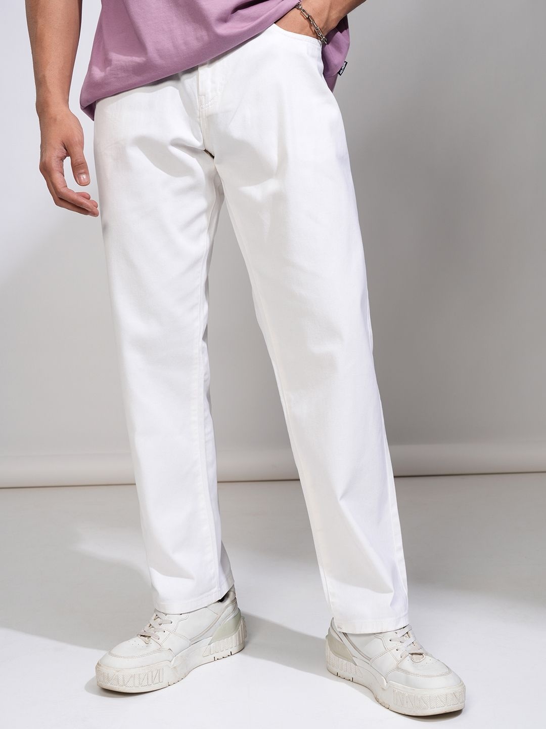 

HIGHLANDER Men Relaxed Fit Trouser, White