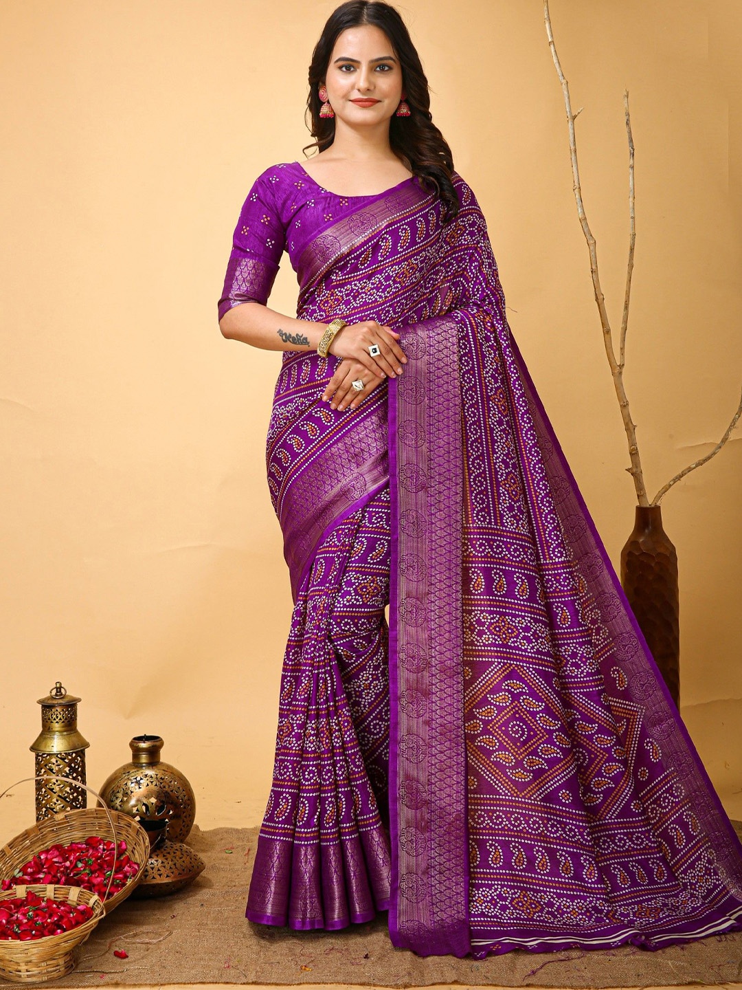 

LeeliPeeri Designer Bandhani Zari Saree, Purple