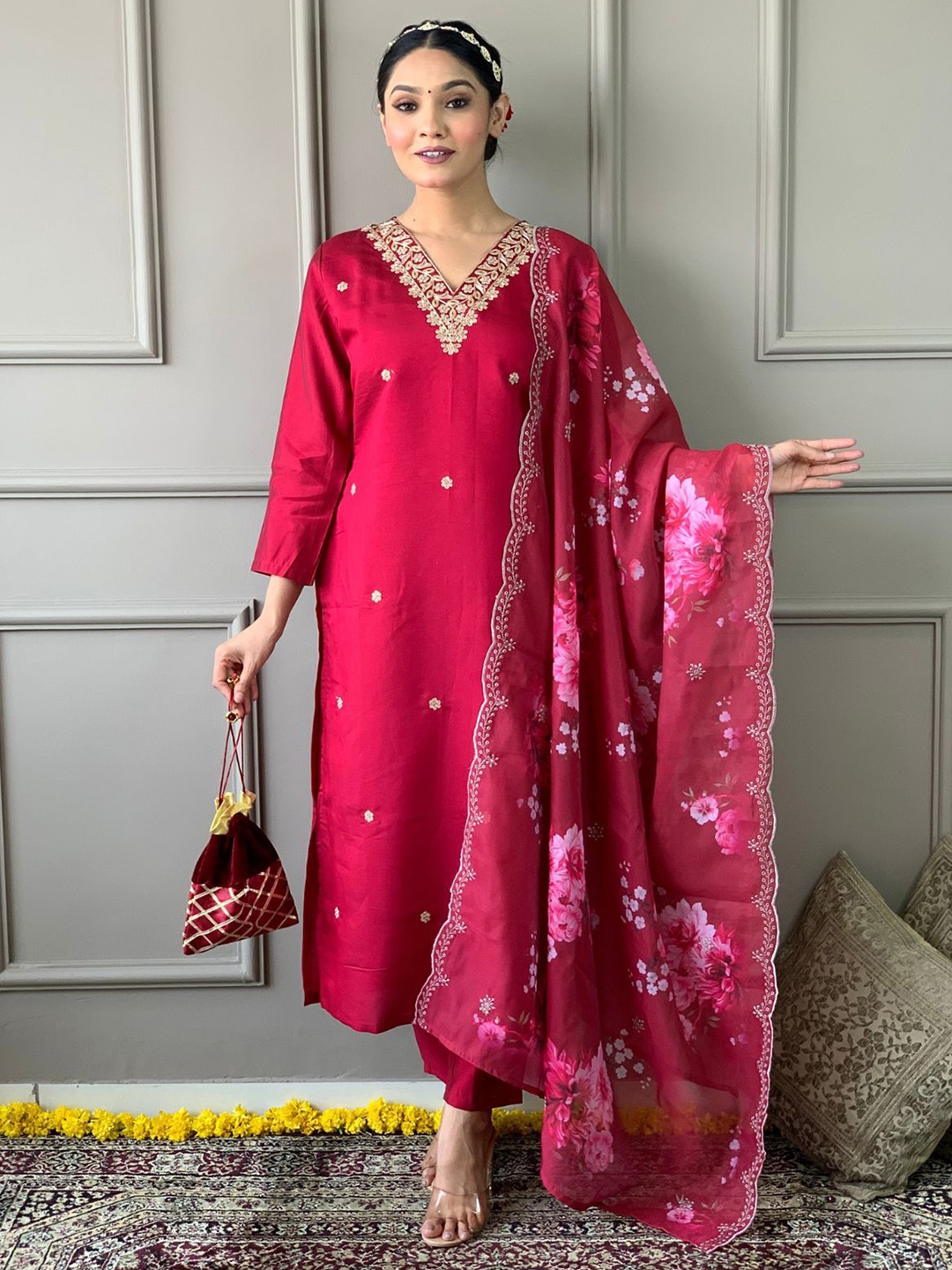 

ODETTE Floral Embroidered Sequinned Straight Kurta with Trousers & Dupatta, Magenta