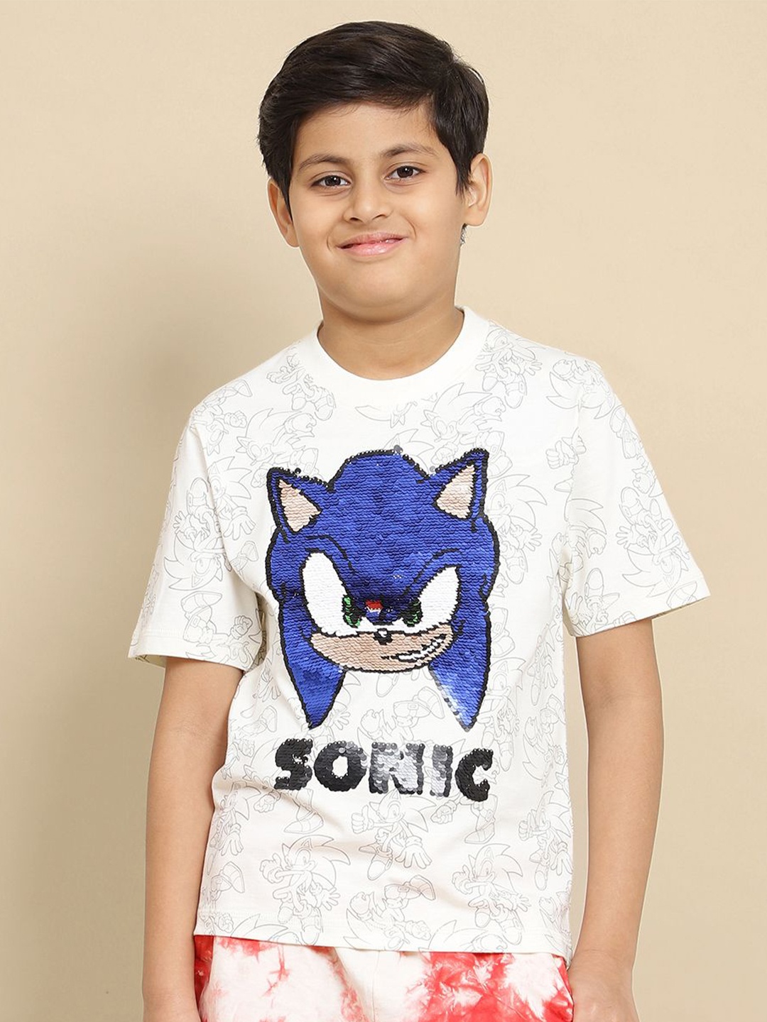 

Kids Ville Boys Sonic Modern Printed Reversible Sequin Regular Fit Tshirt, Off white