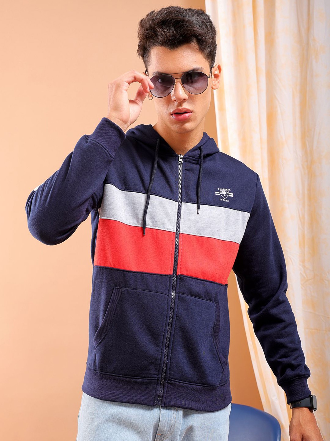 

The Indian Garage Co Men Hooded Sweatshirt, Navy blue