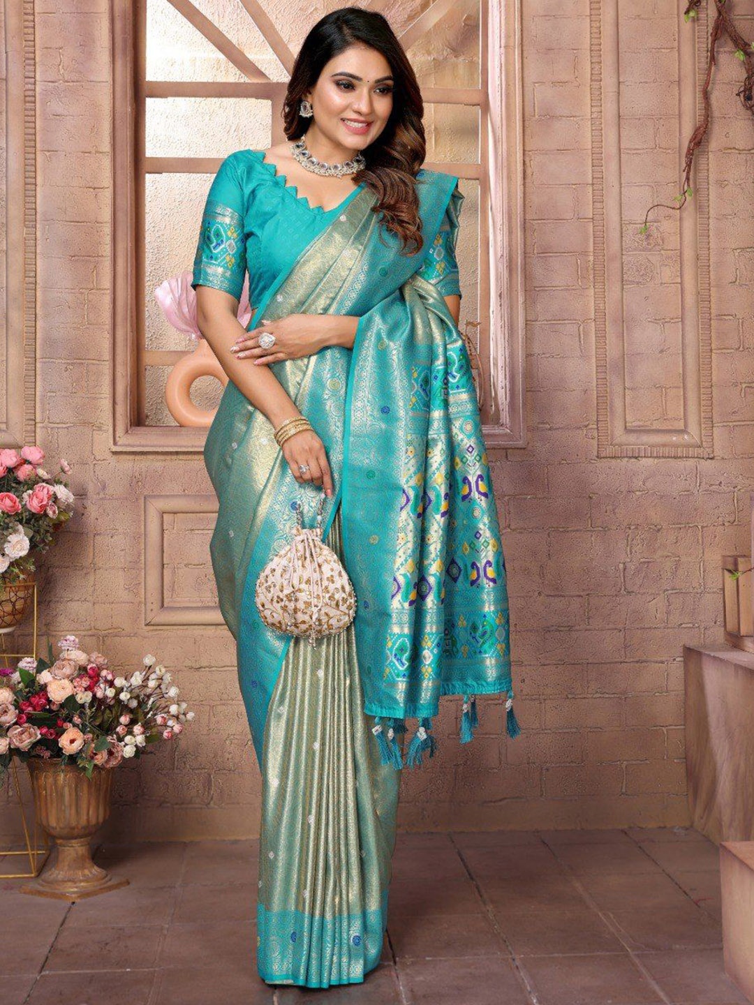 

DEIDAD Woven Design Zari Tissue Banarasi Saree, Blue