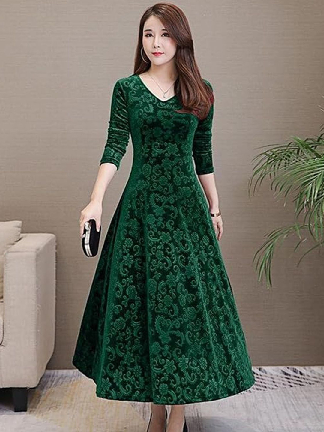 

WESTCHIC Self Design Velvet Maxi Dress, Green