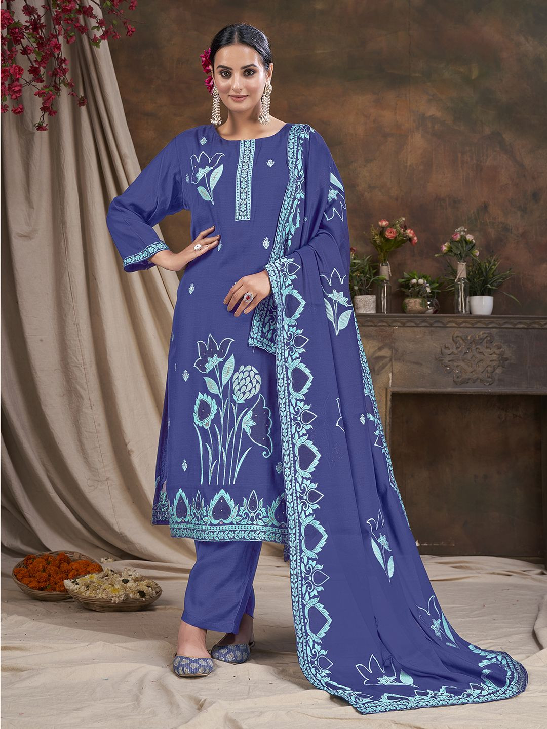 

Krimmple Women Floral Embroidered Regular Thread Work Kurta with Trousers & With Dupatta, Turquoise blue