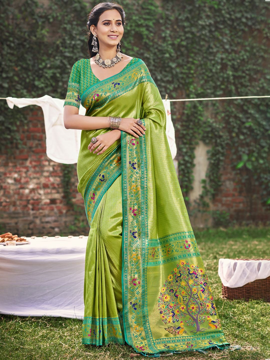 

SANGAM PRINTS Ethnic Motifs Zari Silk Blend Paithani Saree, Green