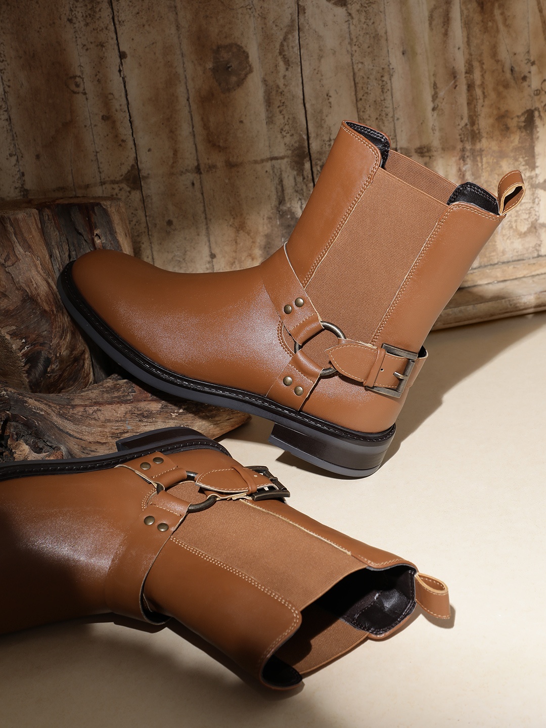 

The Roadster Life Co. Women Mid-Top Chelsea Boots With Buckle Detail, Tan