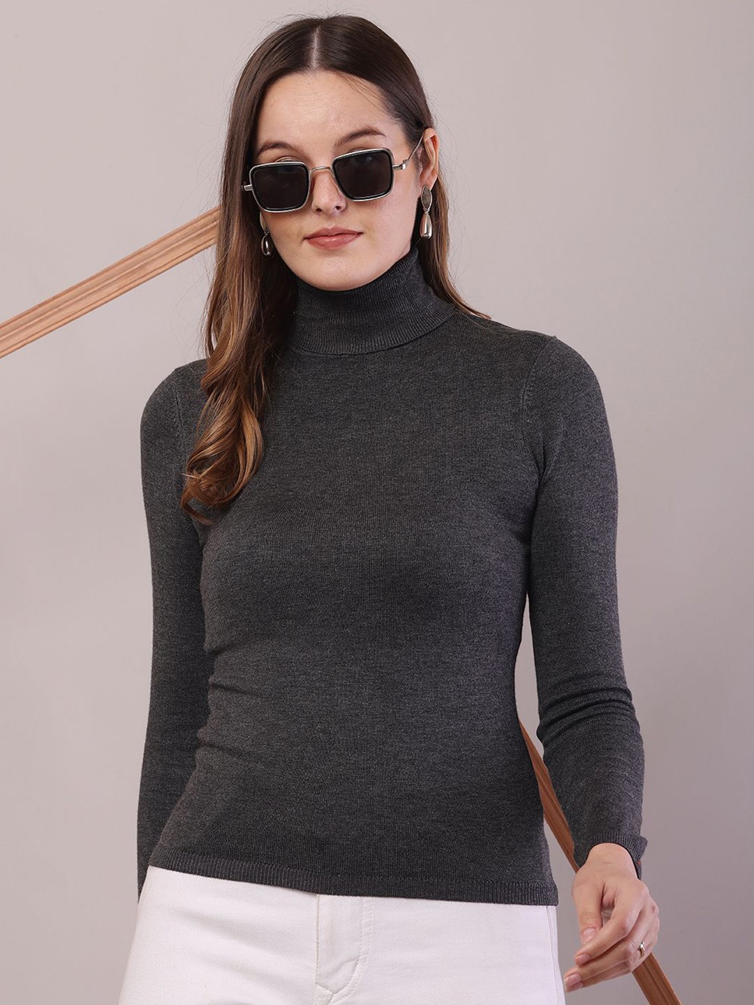 

NoBarr Women Pullover, Grey