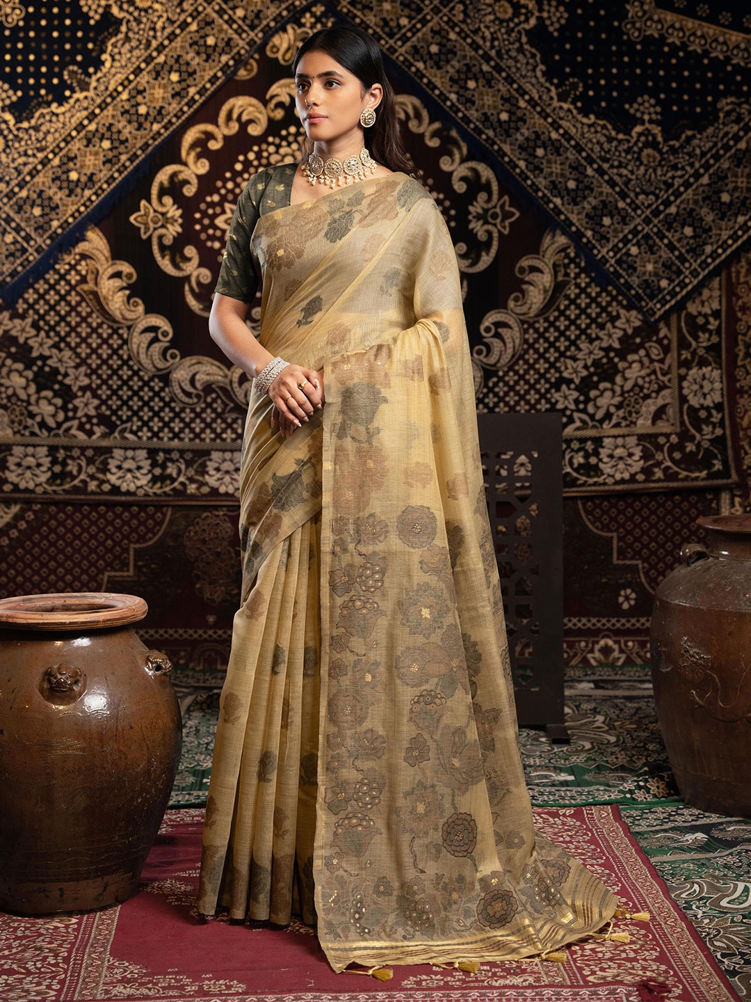 

ALAGINI Floral Woven Design Zari Jamdani Saree, Brown