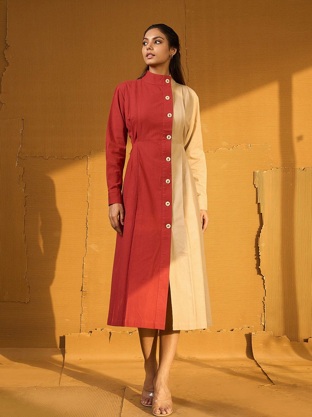 

Aamili Women Cotton Mock Neck Colourblocked Cuffed Sleeves A-Line Midi Dress, Red