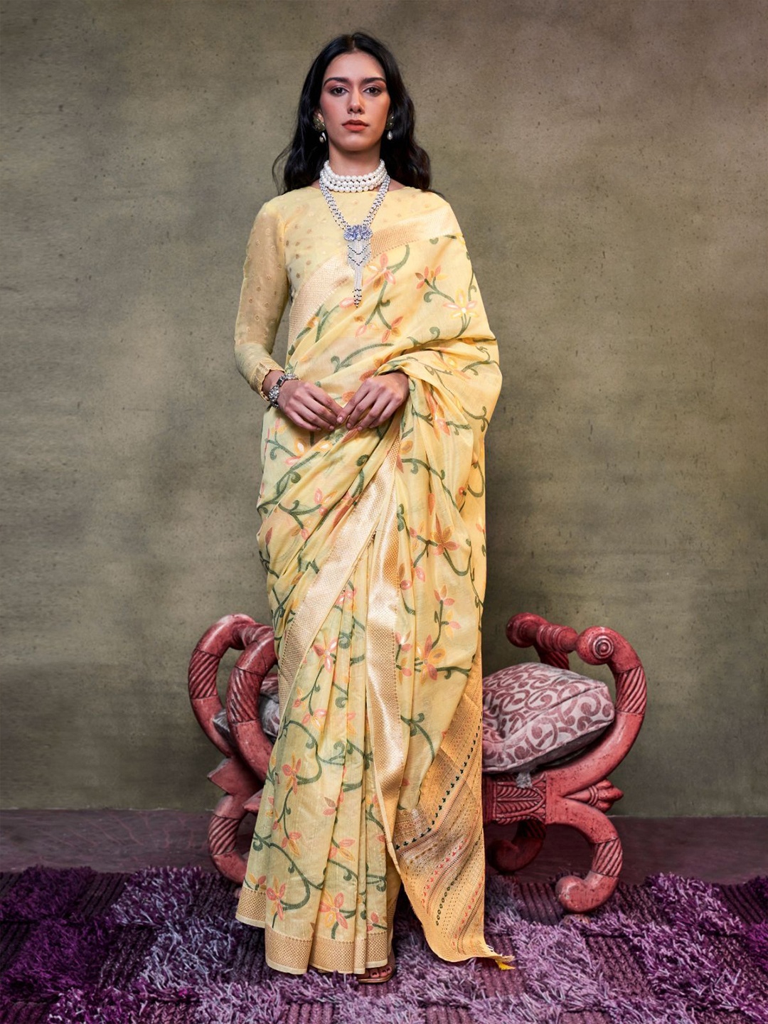 

ODETTE Woven Design Zari Silk Blend Saree, Yellow