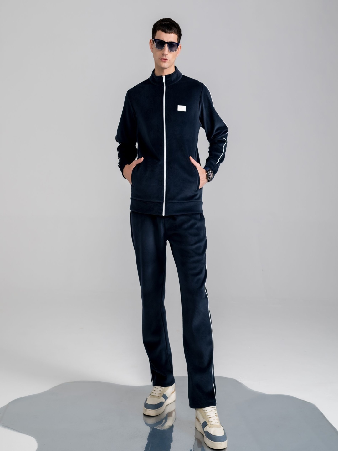 

EDRIO Men Heatwave Tracksuit, Navy blue