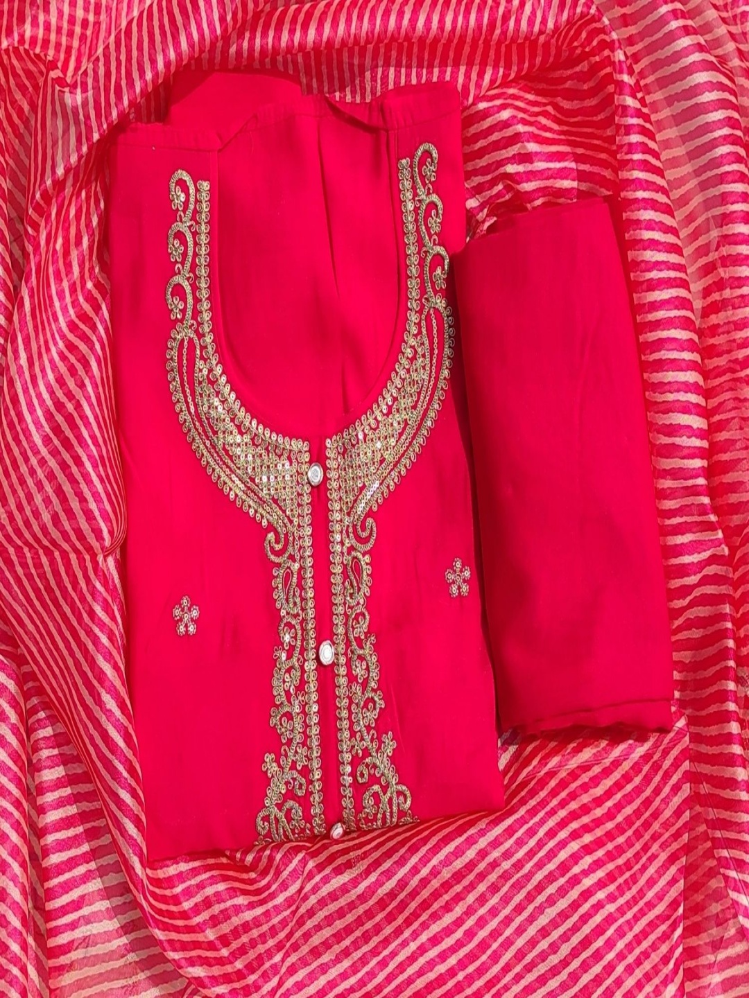 

GC 80 BY GAURI COLLECTION Unstitched Dress Material, Pink