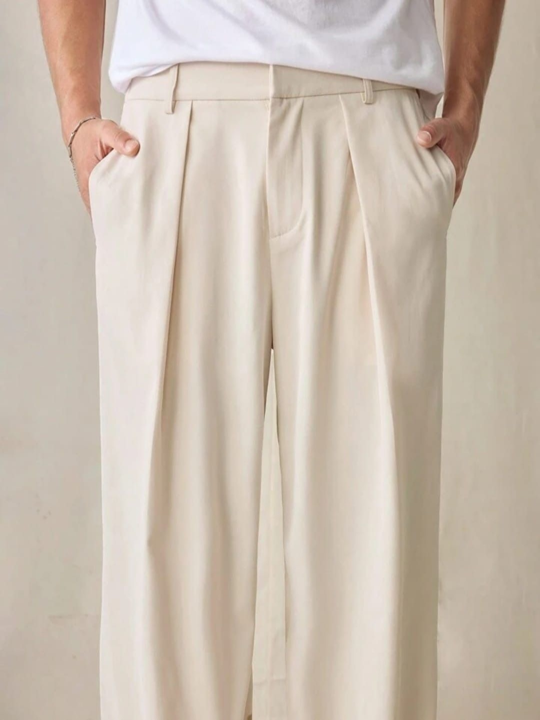 

BROADSTAR Men Smart Loose Fit Pleated Trouser, Beige