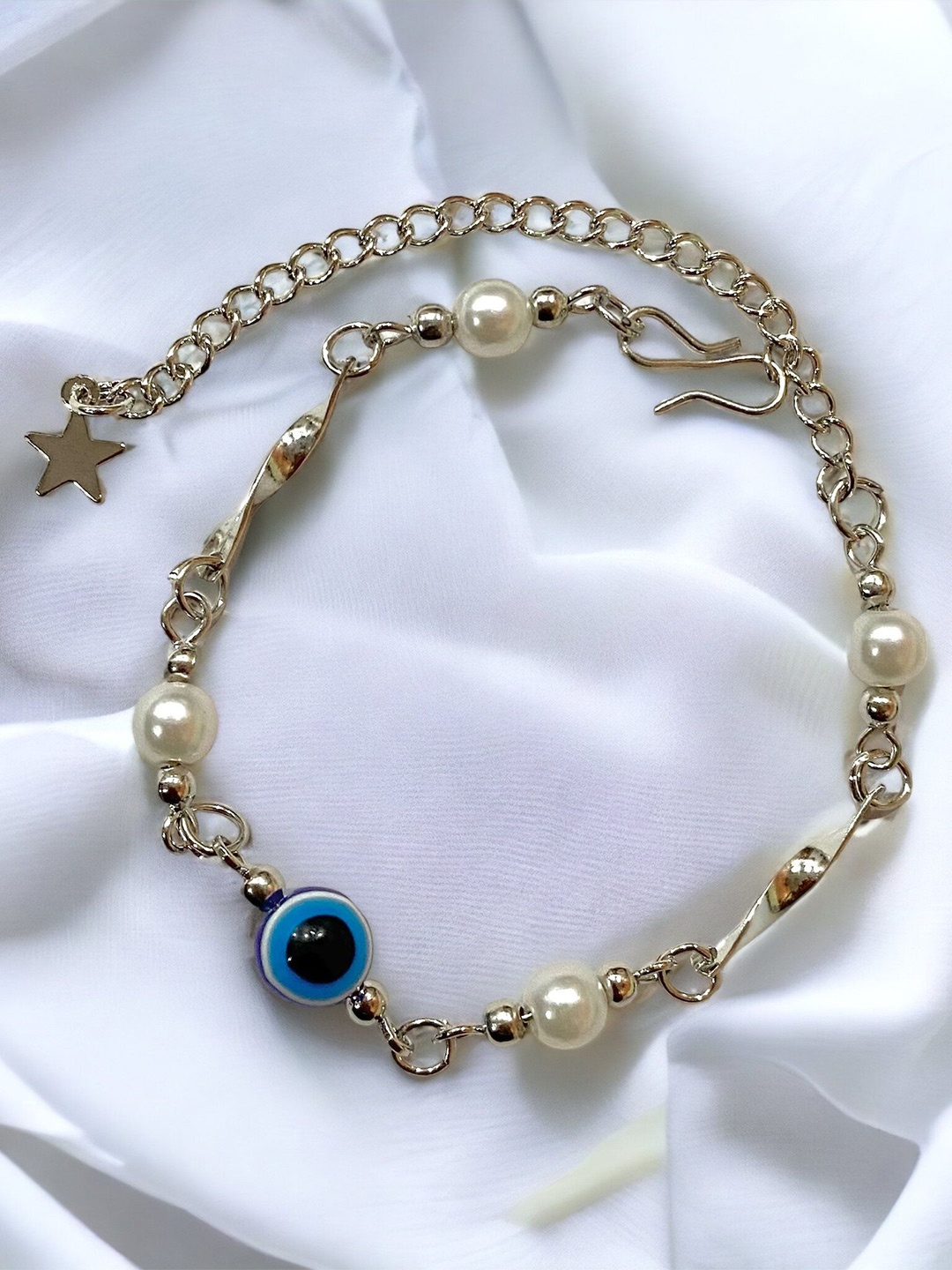 

AARTISAI Beaded Evil Eye Wraparound Bracelet, Silver