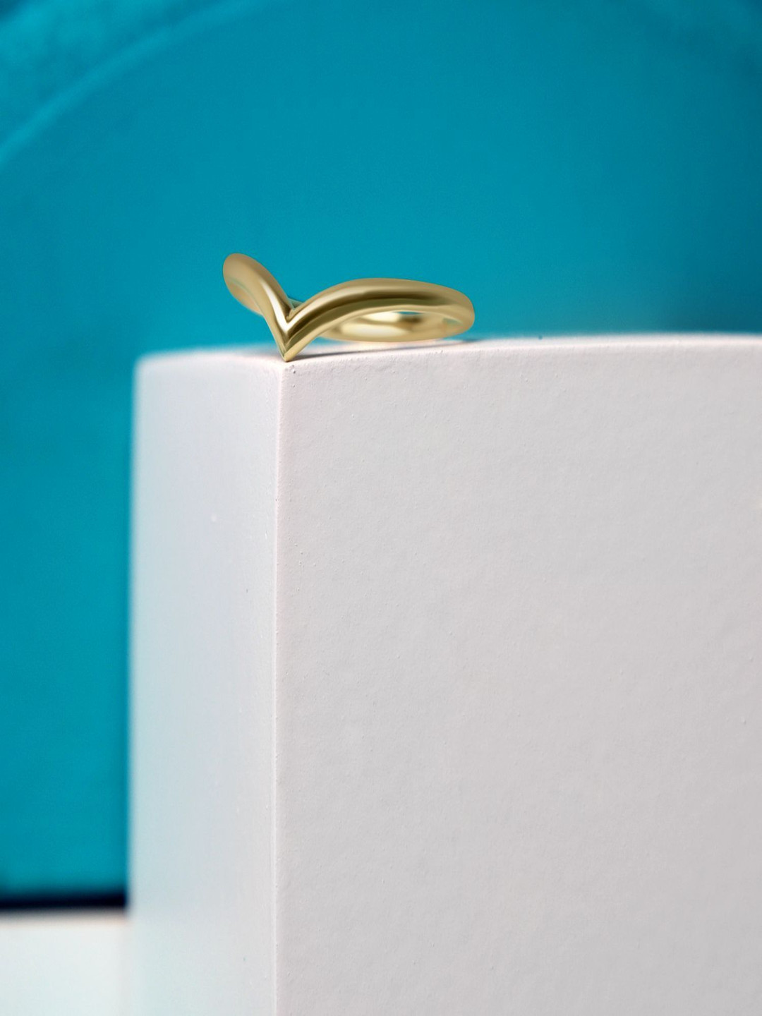 

VELVET IMPERIAL 18k Gold-Plated Adjustable Finger Ring