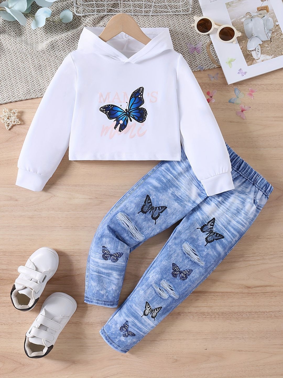 

YK Girls Printed Sweatshirt With Trousers, White