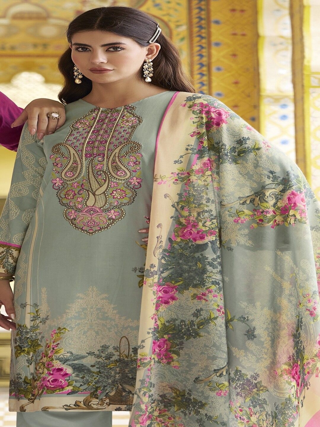 

DRAVINAM Trends Embroidered Viscose Rayon Unstitched Dress Material, Grey