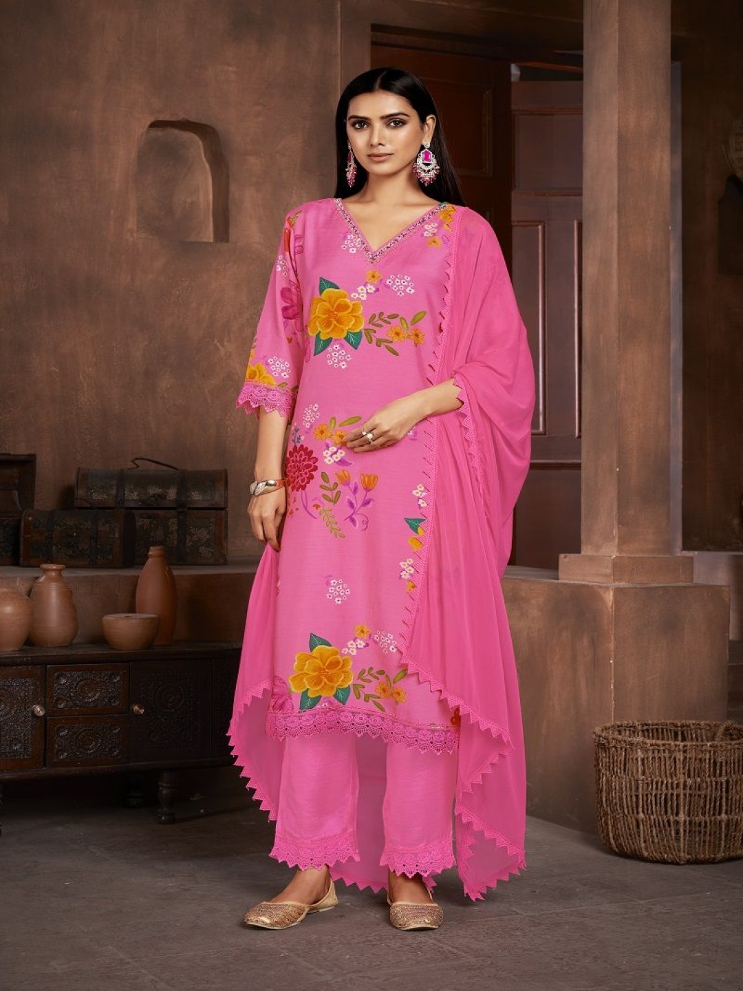 

Krimmple Women Floral Printed Regular Thread Work Kurta with Pyjamas & With Dupatta, Pink