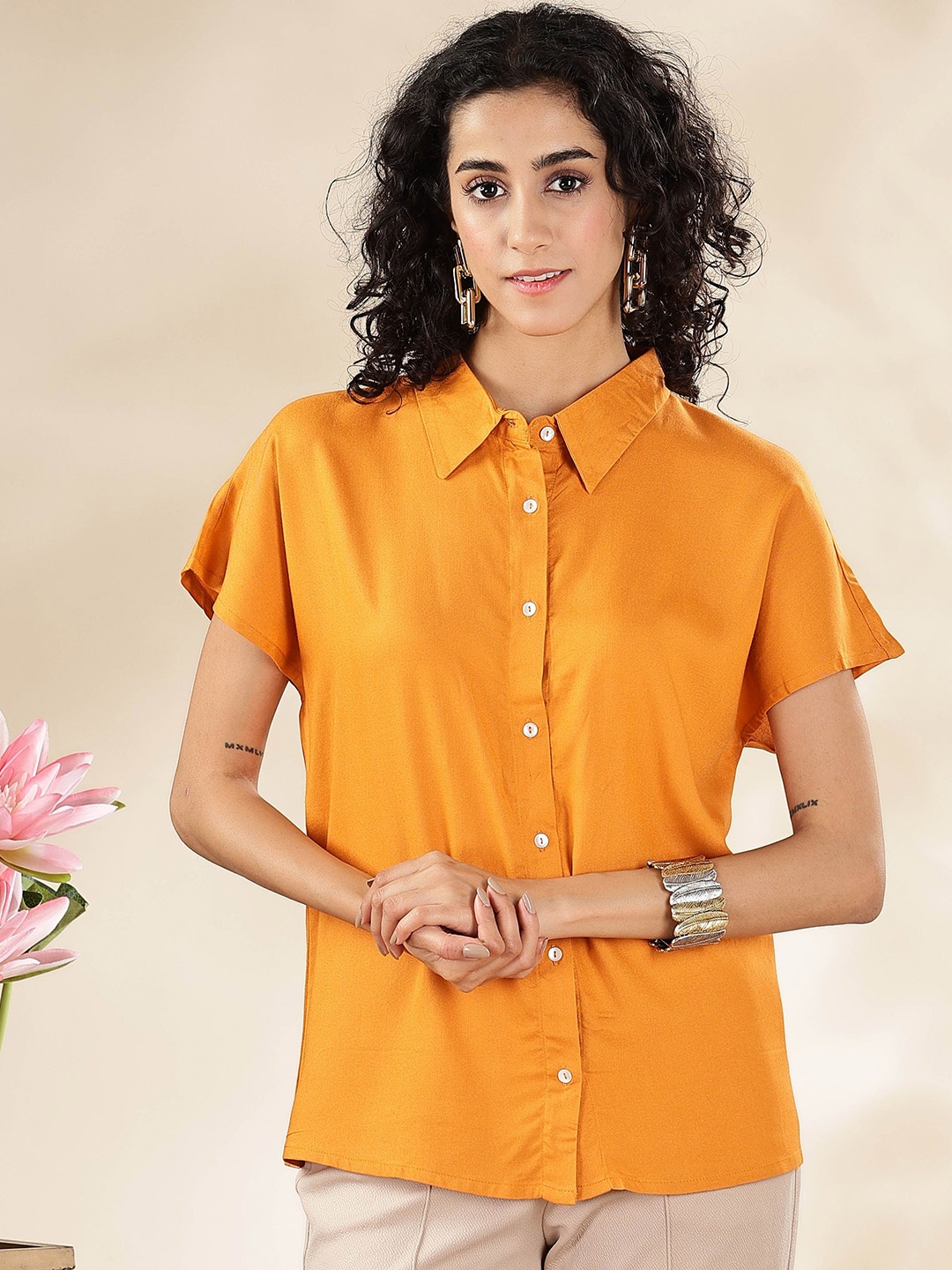 

Anouk Women Relaxed Fit Spread Collar Solid Casual Shirt, Orange