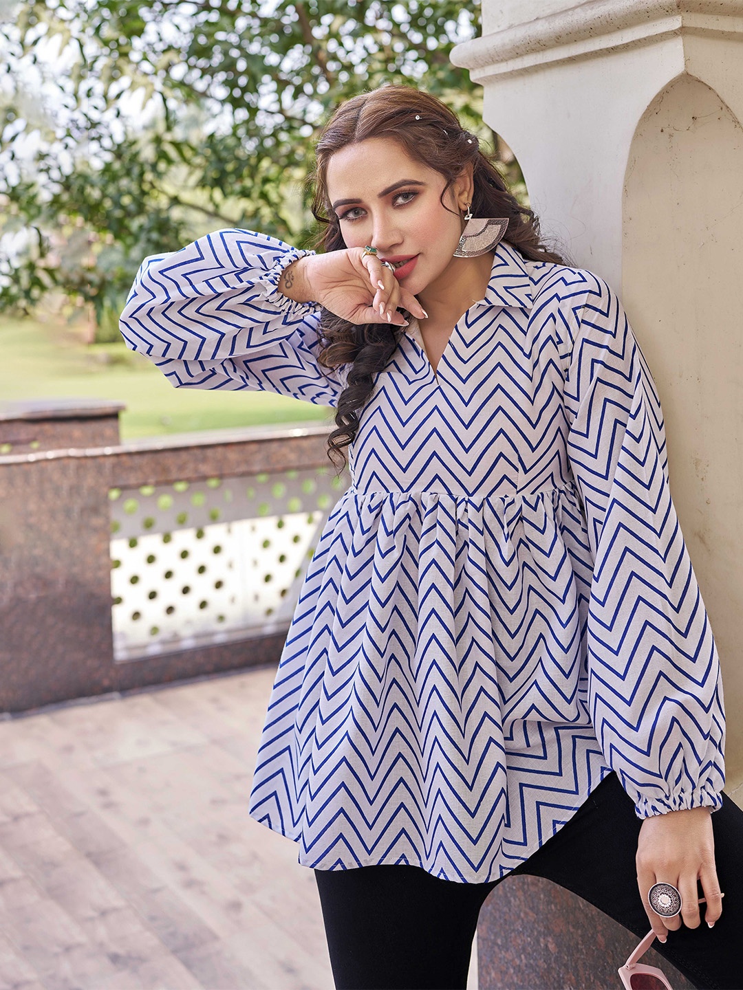 

Chandbaali Women Geometric Printed Cotton Tunic, White