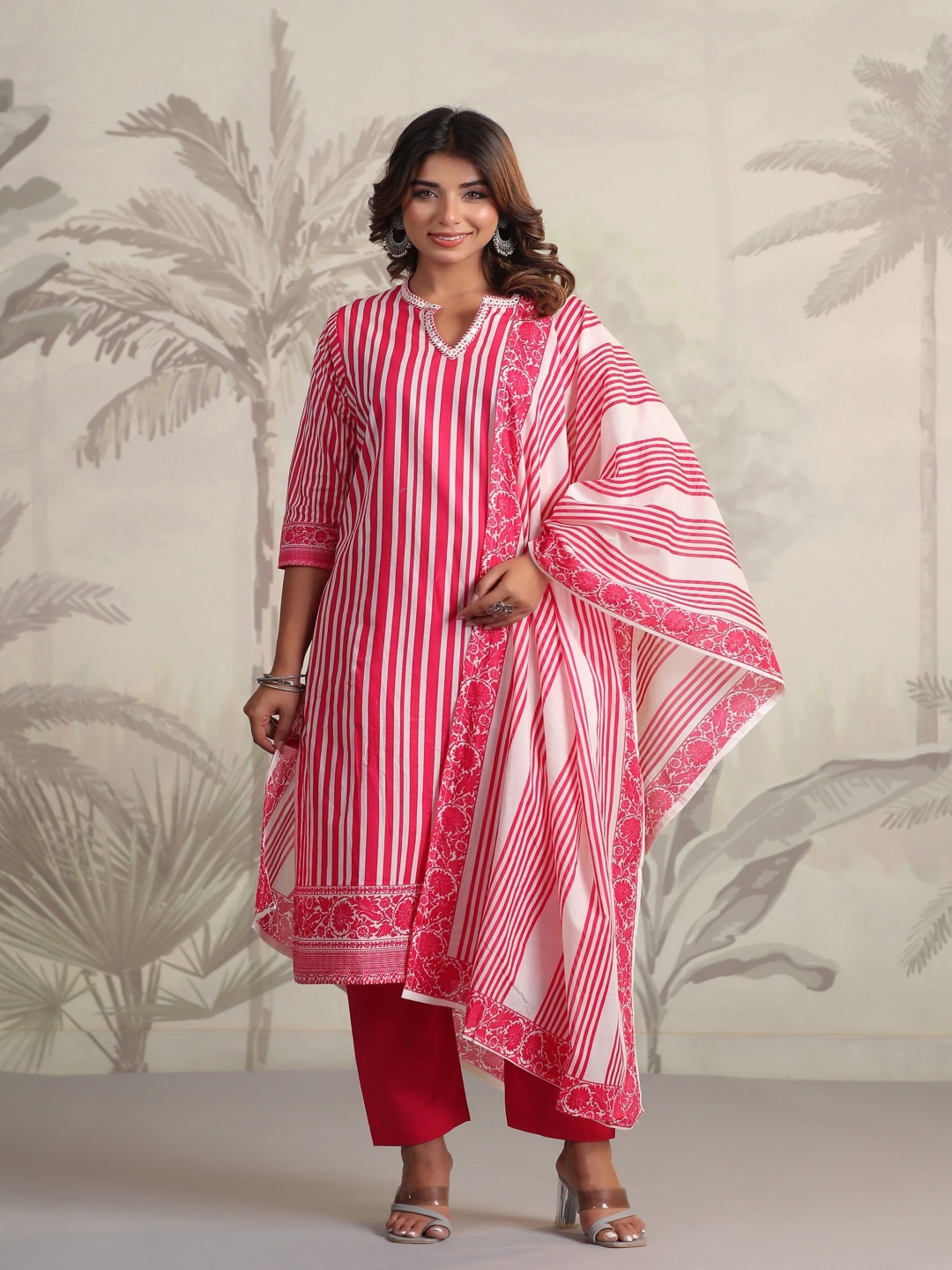 

SINSINI Women Printed Regular Pure Cotton Kurta with Trousers & With Dupatta, Red