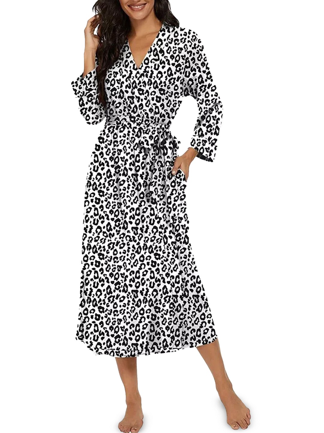 

Beera Printed Nightdress, Black