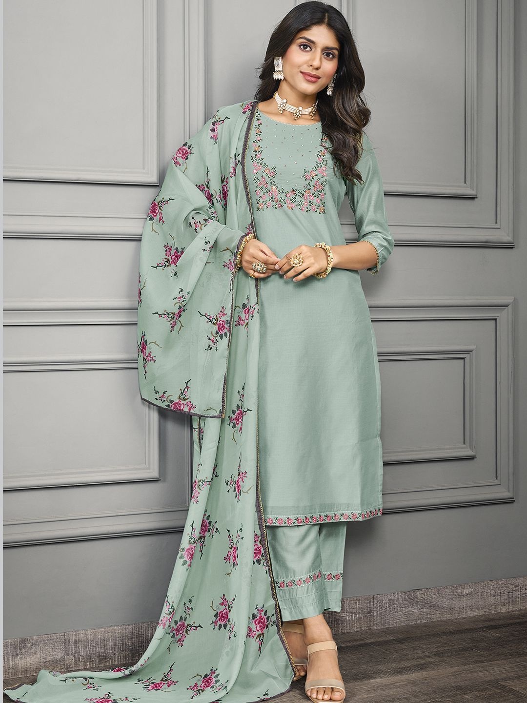 

Krimmple Women Floral Embroidered Regular Sequinned Kurta with Pyjamas & With Dupatta, Green