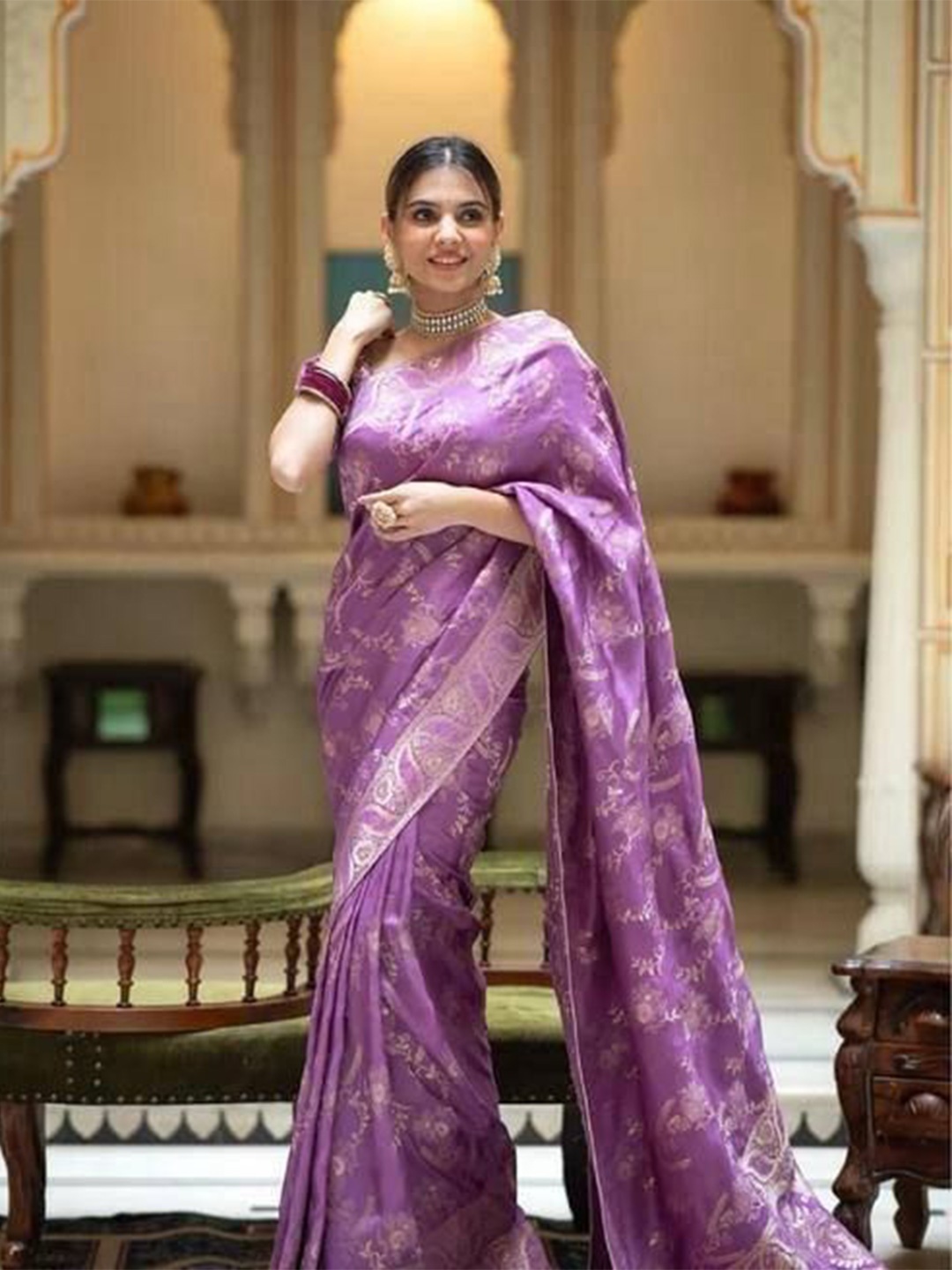 

Anouk Woven Design Zari Silk Blend Banarasi Saree, Lavender