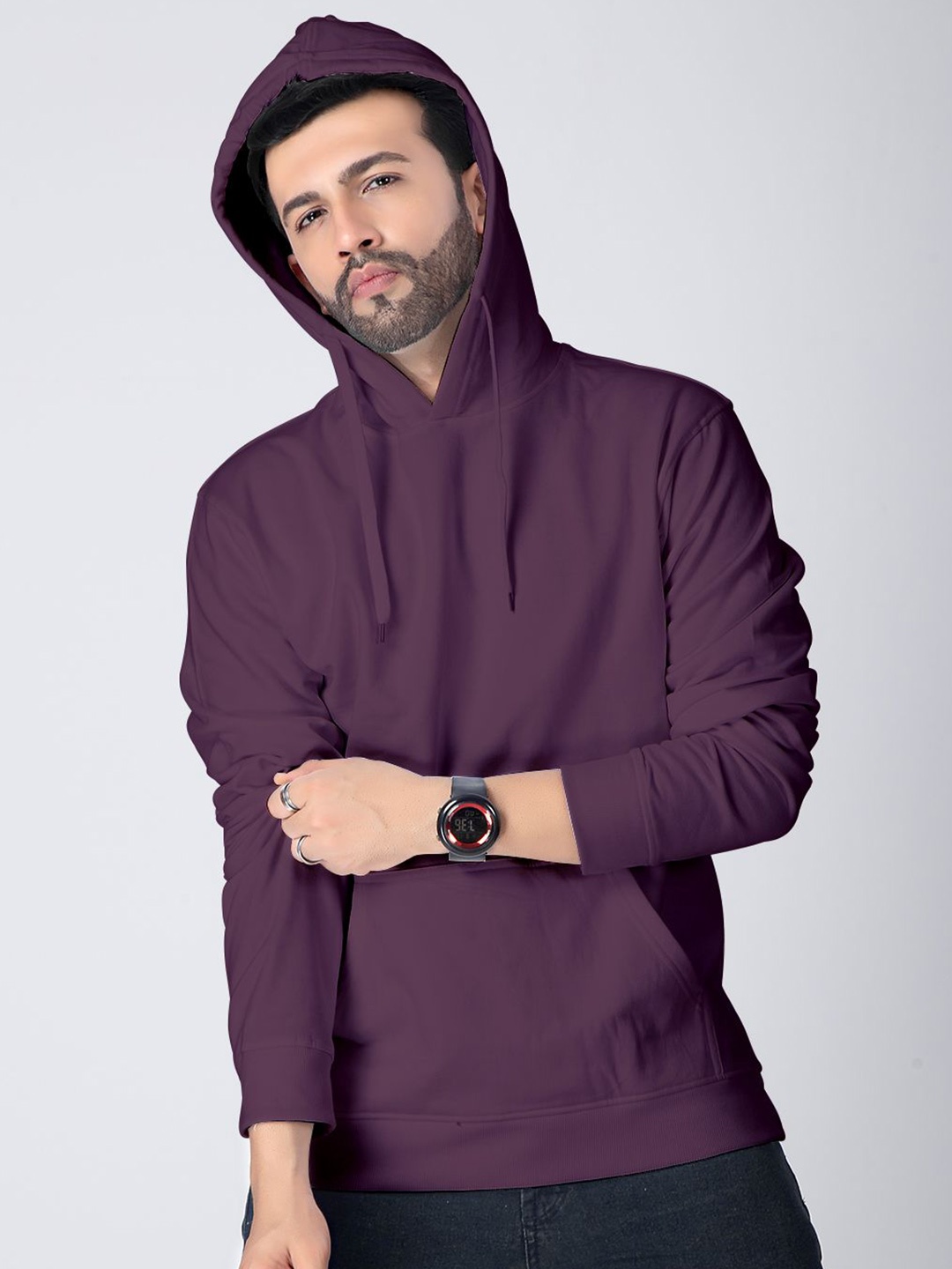 

Crazymonk Men Cotton Plain Regular Maroon Hooded Sweatshirt