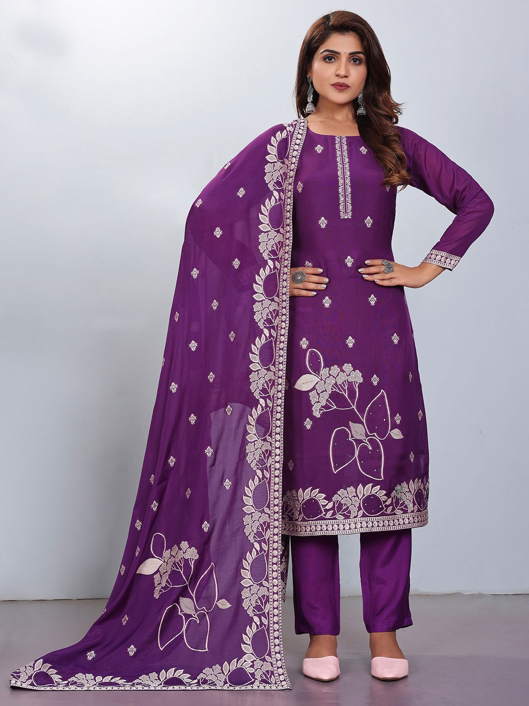 

Krimmple Women Floral Embroidered Regular Kurti with Pyjamas & With Dupatta, Purple