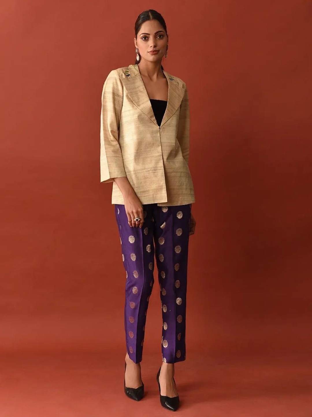 

SMRITI GUPTA Women Solid Cotton Tailored Jacket, Beige