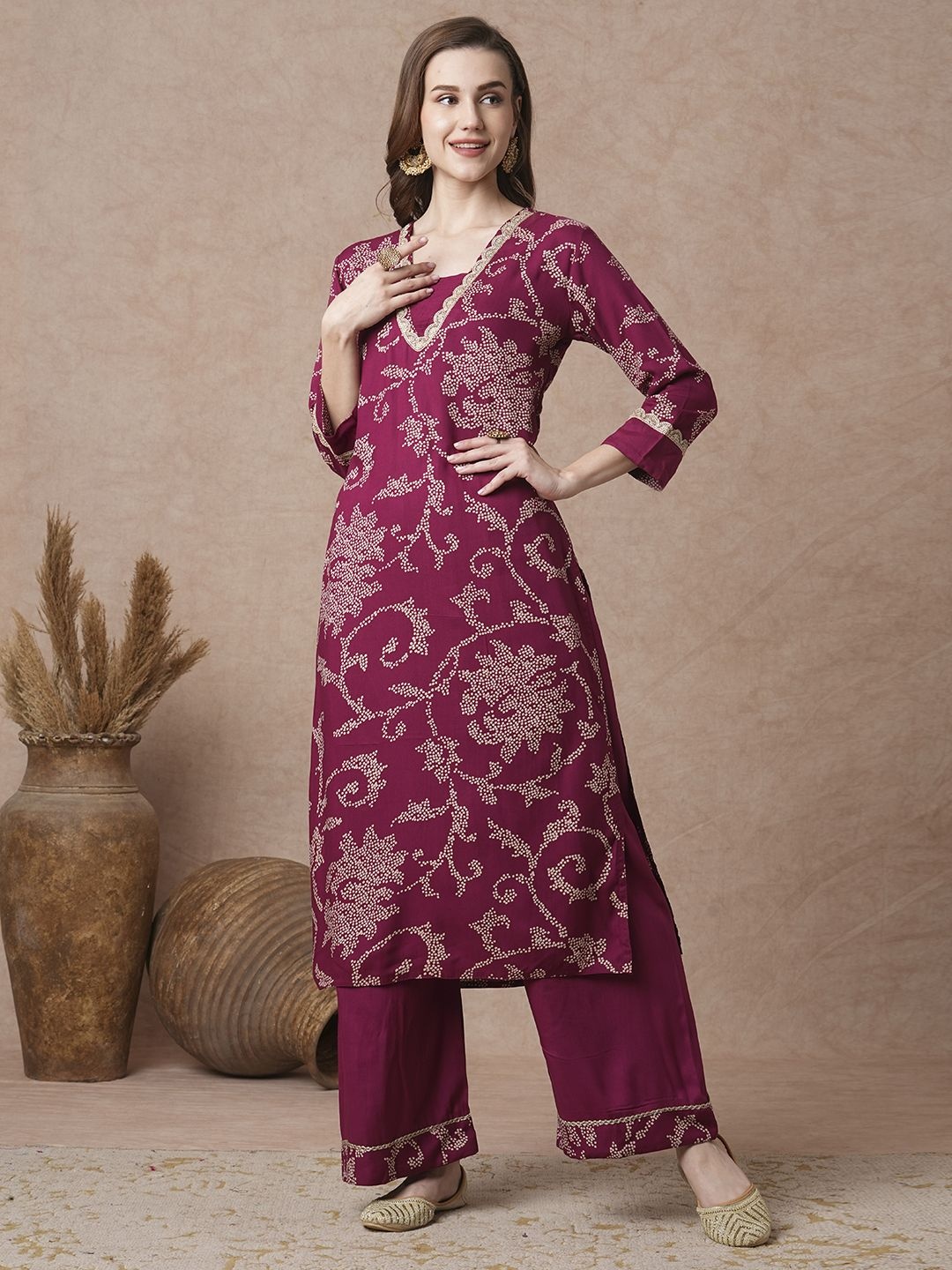 

FASHOR Magenta Floral Printed Square Neck Straight Kurta With Palazzos