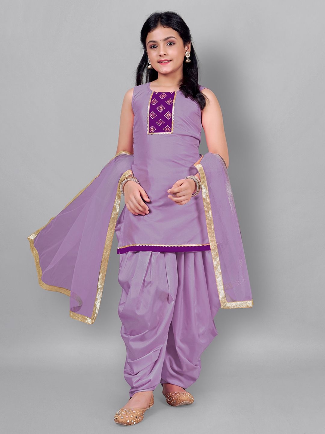 

BAESD Girls Floral Yoke Design Regular Gotta Patti Kurti with Dhoti Pants & With Dupatta, Purple