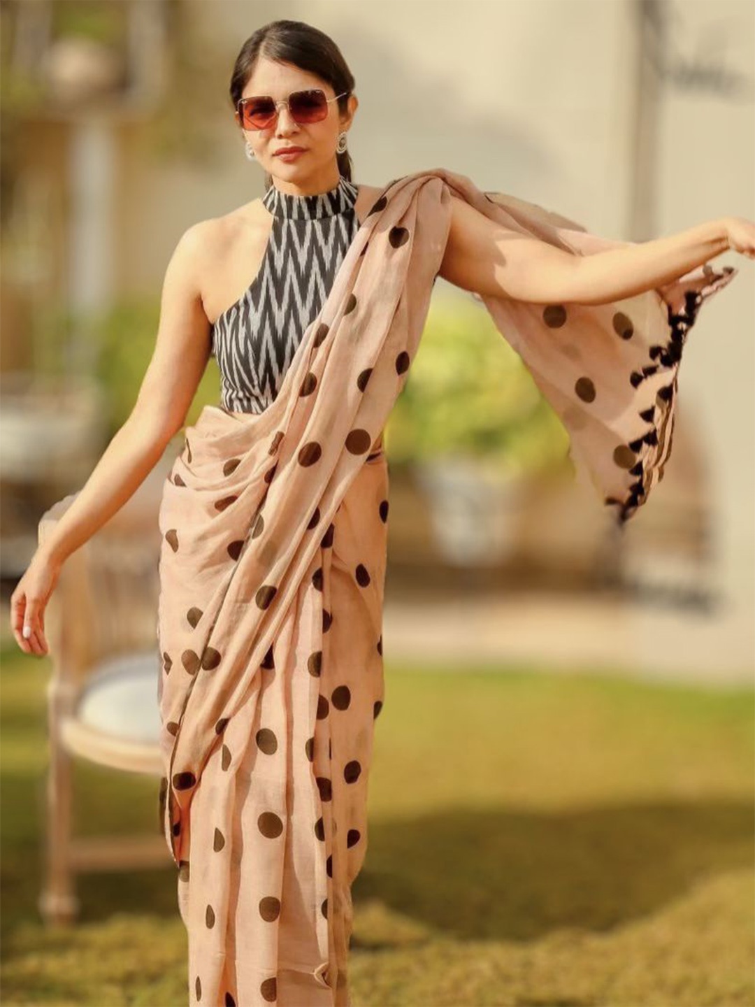 

Ruuprekha Polka Dot Pure Cotton Khadi Saree, Cream