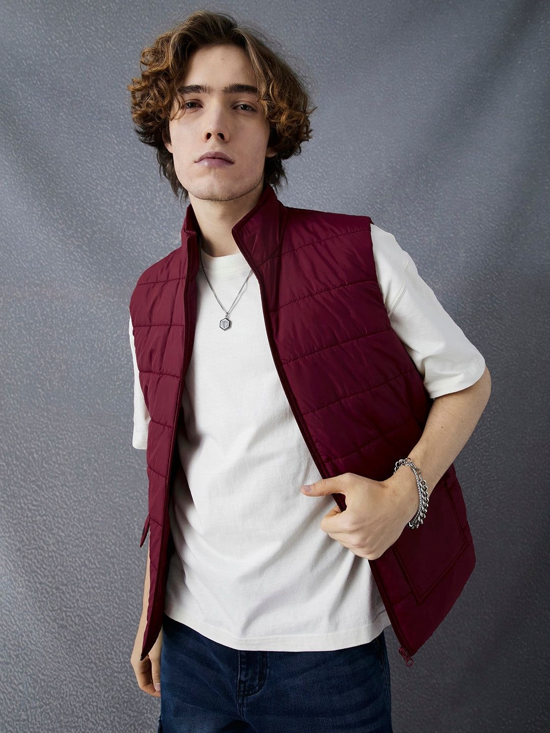 

VOLTEDGE Men Mock Collar Solid Cotton Casual Lightweight Gilet Jacket, Maroon