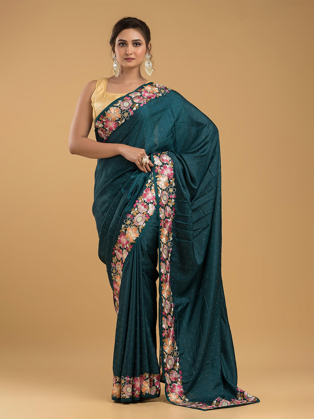 

Dheu Floral Beads and Stones Pure Georgette Saree, Teal
