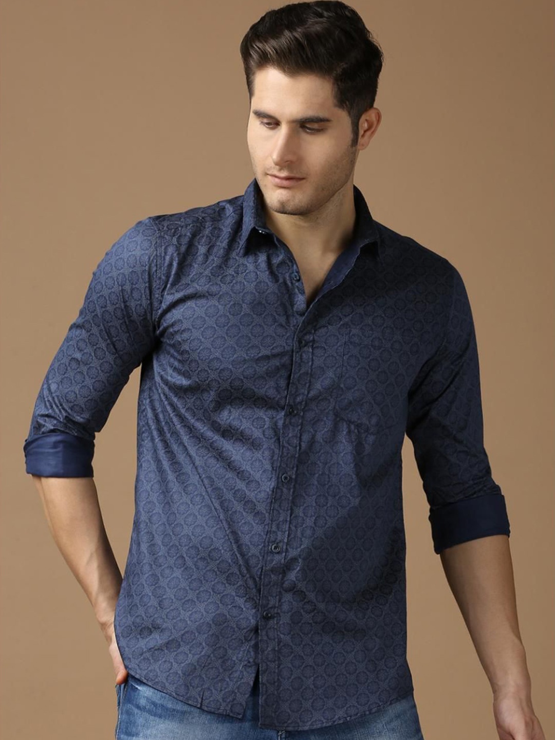 

SNX Men Tailored Fit Opaque Printed Casual Shirt, Navy blue