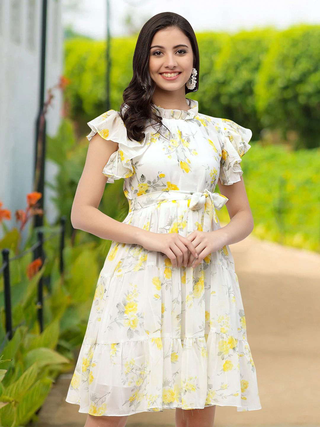 

MISS AYSE Floral Print Applique Fit & Flare Dress, Yellow