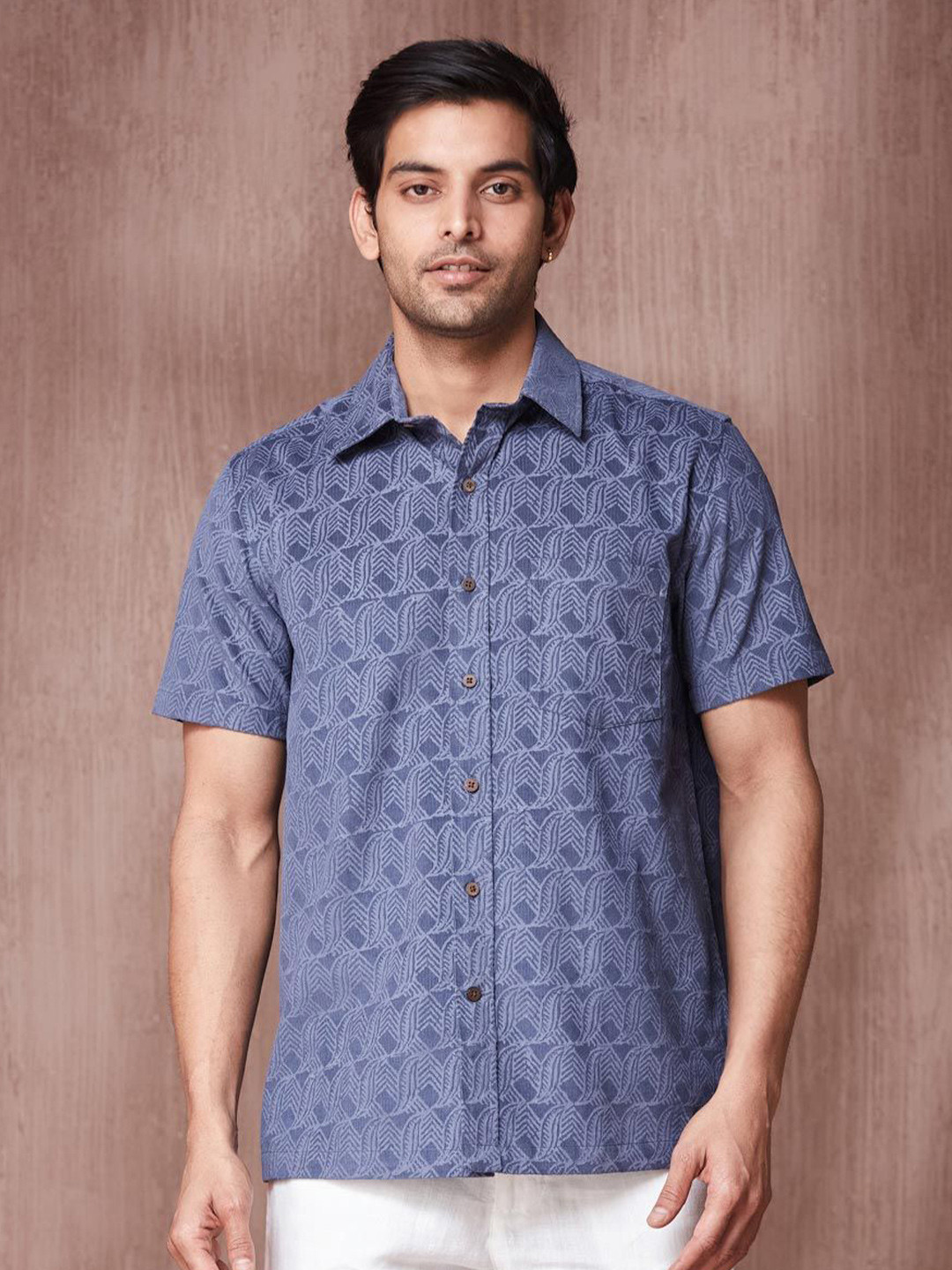 

Fabindia Men Spread Collar Conversational Printed Cotton Casual Shirt, Blue