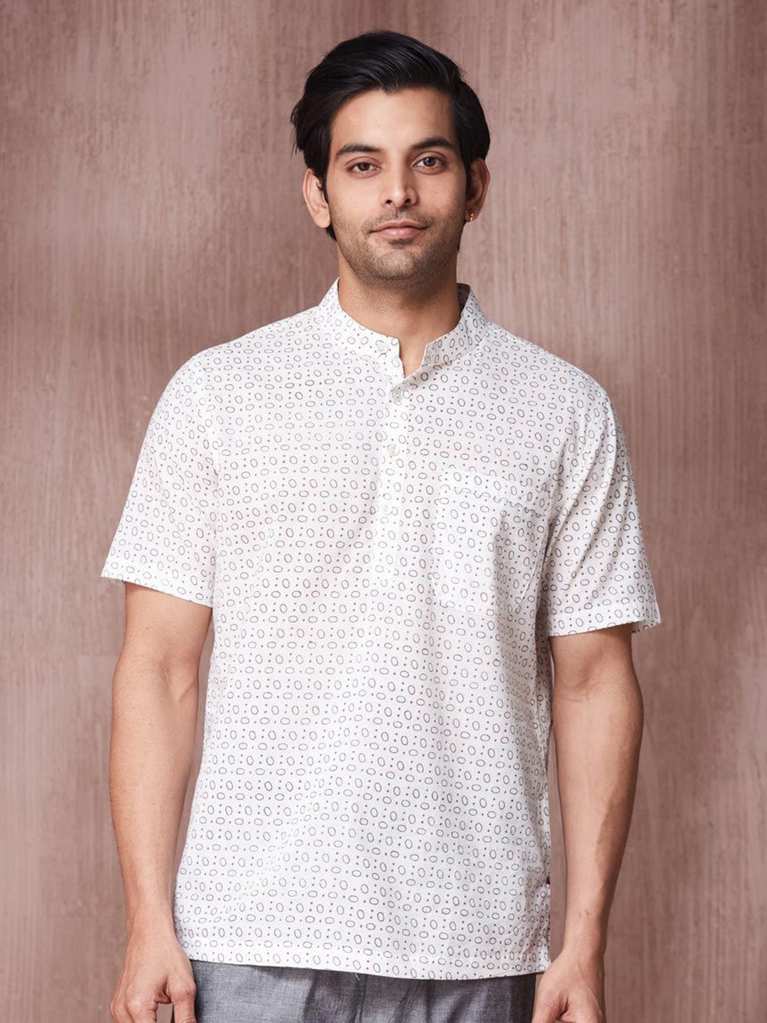

Fabindia Men Band Collar Conversational Printed Cotton Casual Shirt, White