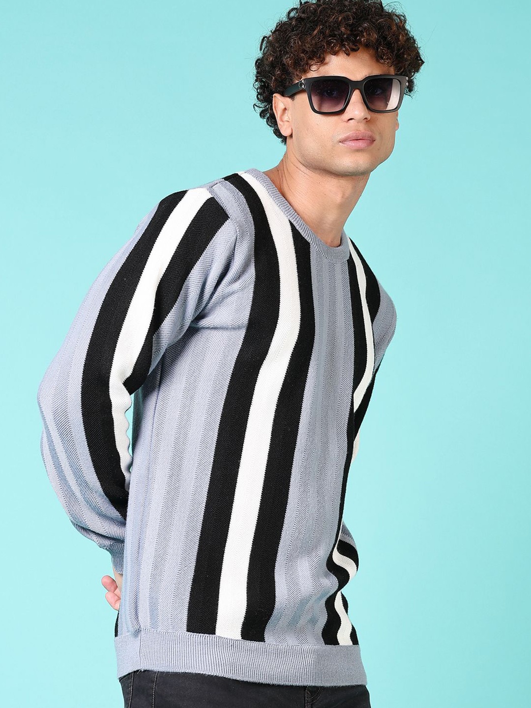 

V-Mart Men Striped Round Neck Pullover Sweater, Blue