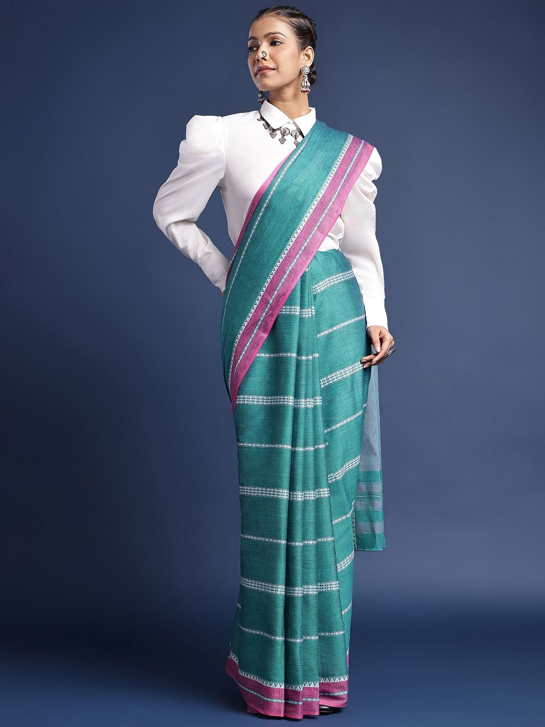 

Taavi Begampuri Handloom Cotton Woven Design Saree With Blouse Piece, Blue