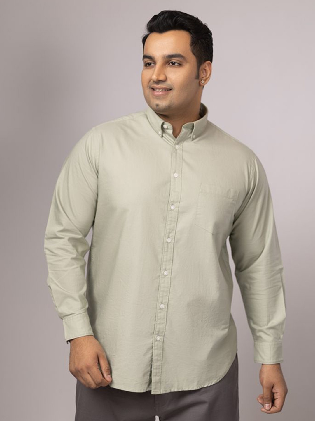 

Sizeupp Men Plus Size Comfort Fit Button-Down Collar Solid Cotton Casual Shirt, Grey