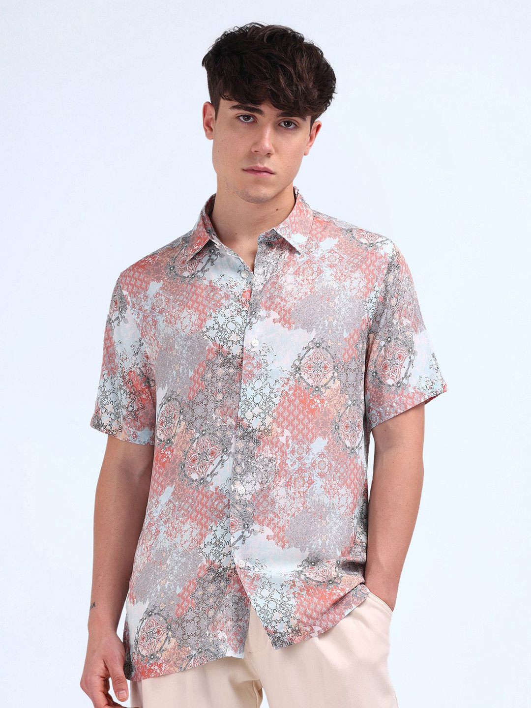 

Flying Machine Men Classic Floral Opaque Printed Casual Shirt, Grey
