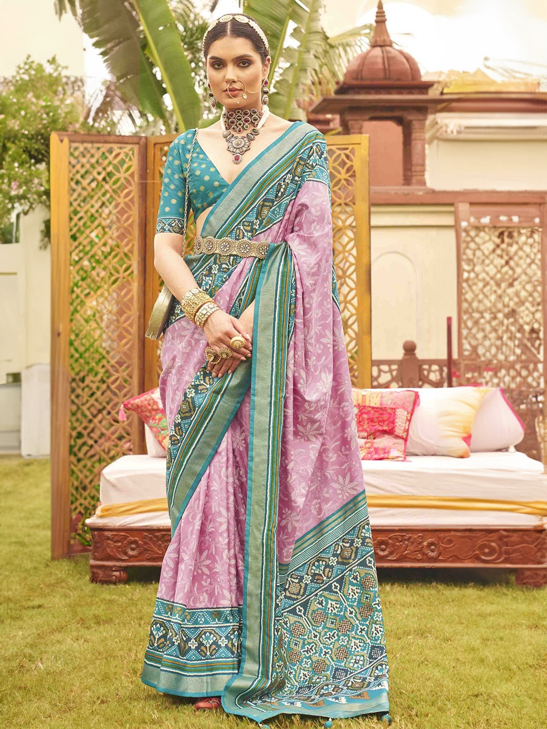 

Mitera Floral Silk Blend Patola Saree, Pink